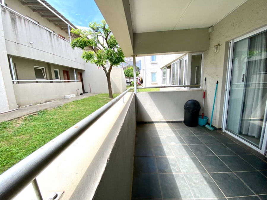 1 Bedroom Property for Sale in Klein Drakenstein Western Cape
